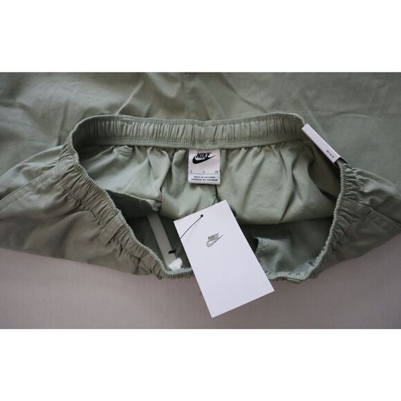 Nike FN3216-370 Men Sz S Light Green Loose Fit Mid-Thigh Length Camp Shorts - Picture 3 of 7